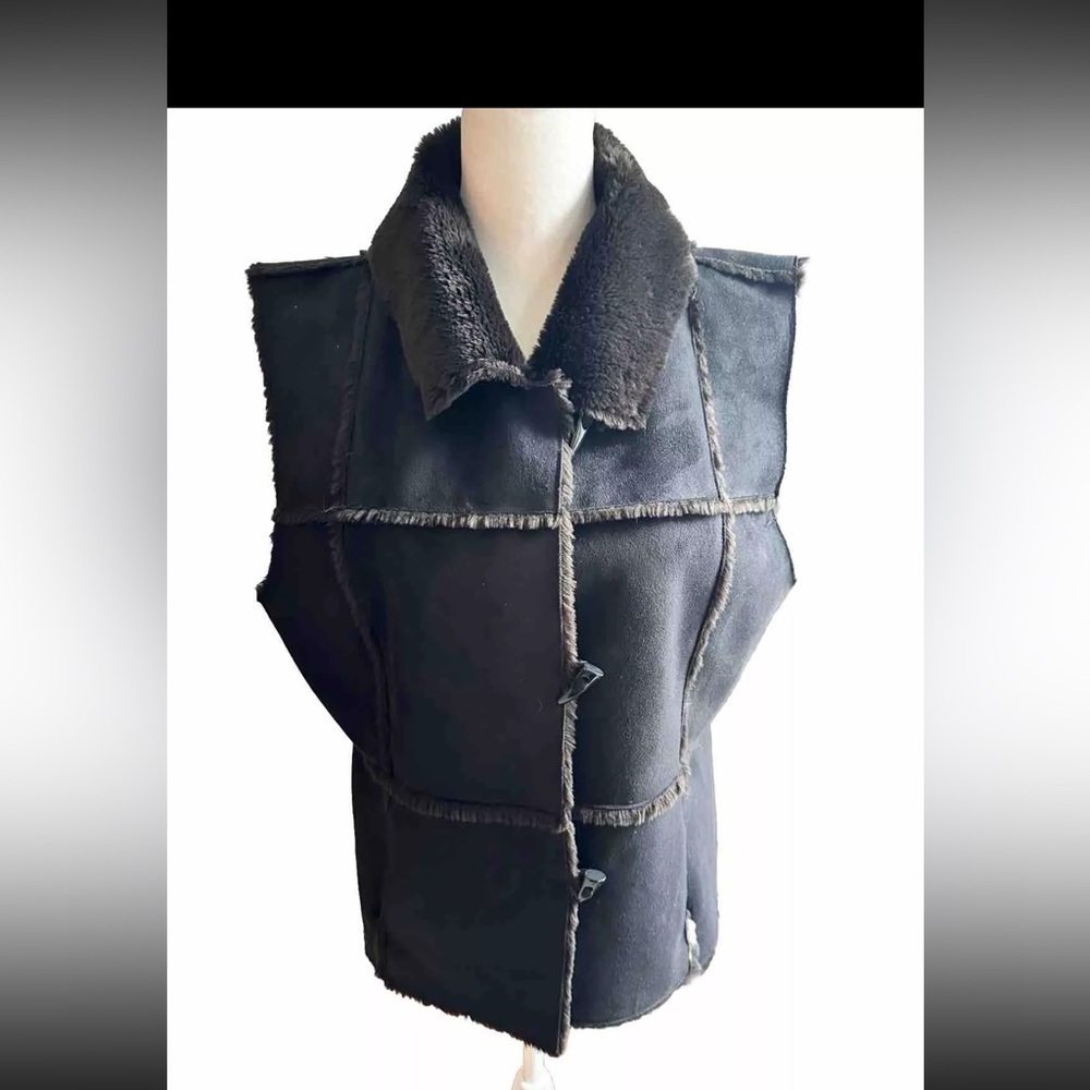 Laura Hansen Studio Vintage Sherpa-style Toggle closure Vest-dark Brown Size L